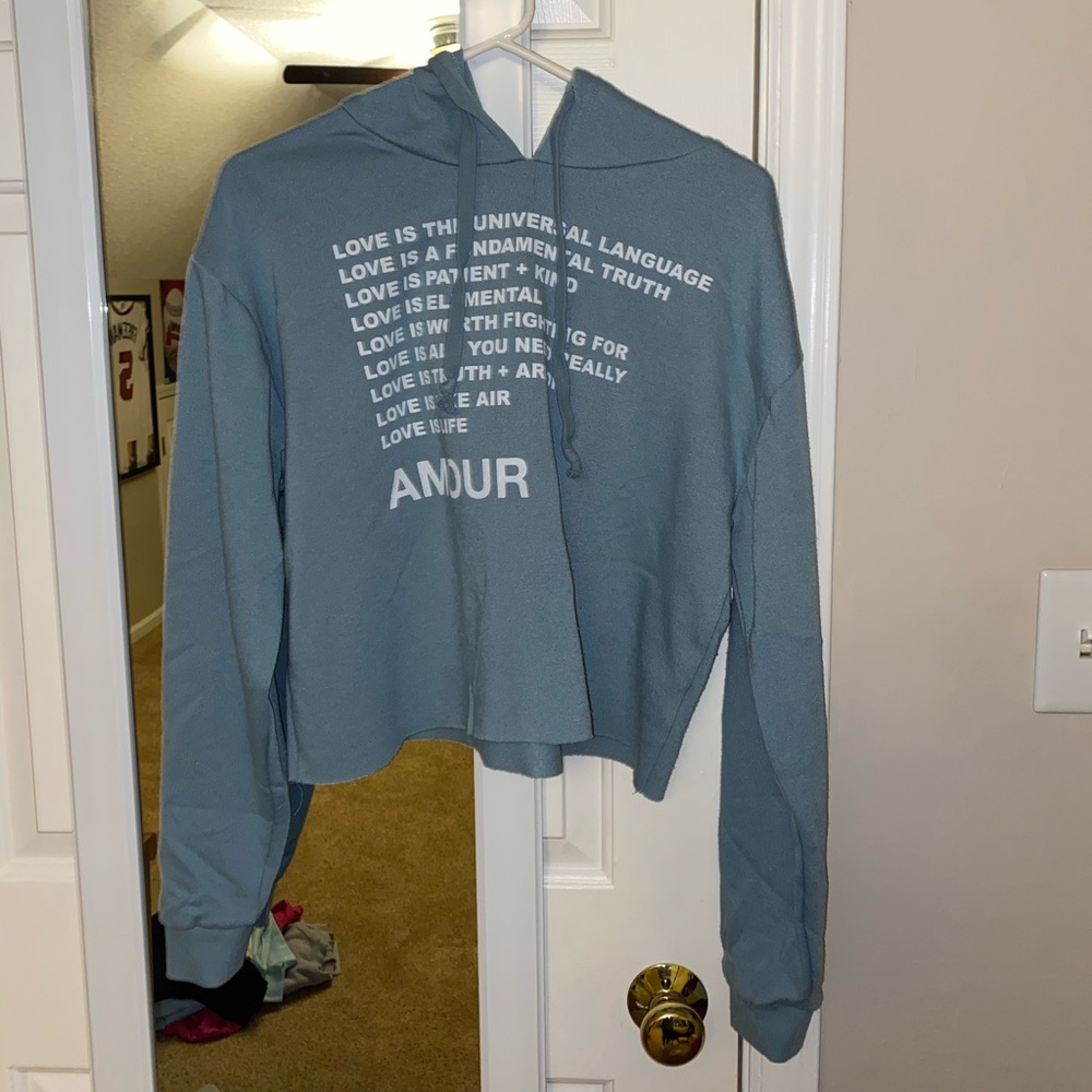 Cropped long sleeve